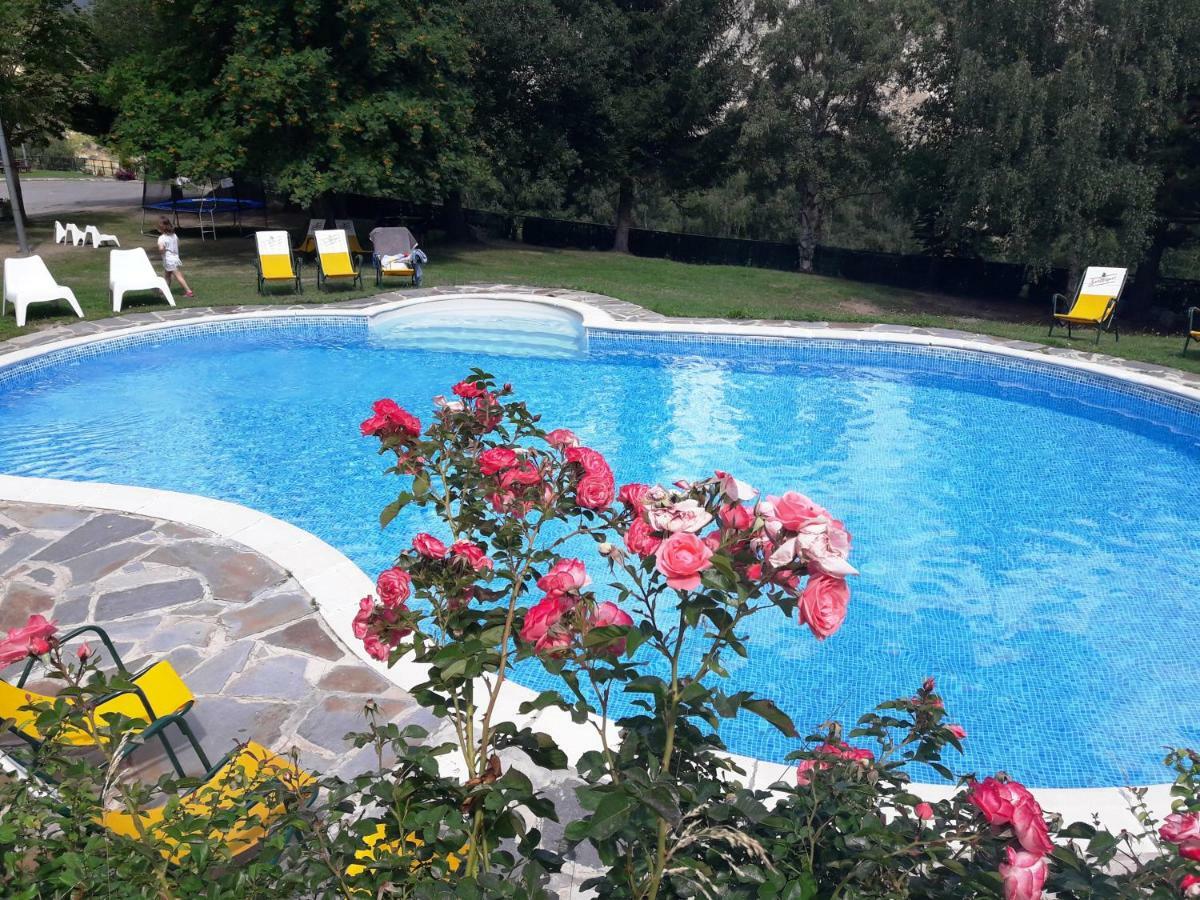 Hotel Or Blanc Espot Luaran gambar